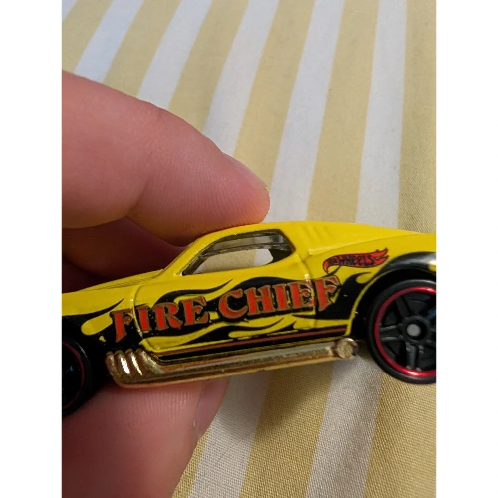 2010 Hot Wheels Blvd. Bruiser Yellow 